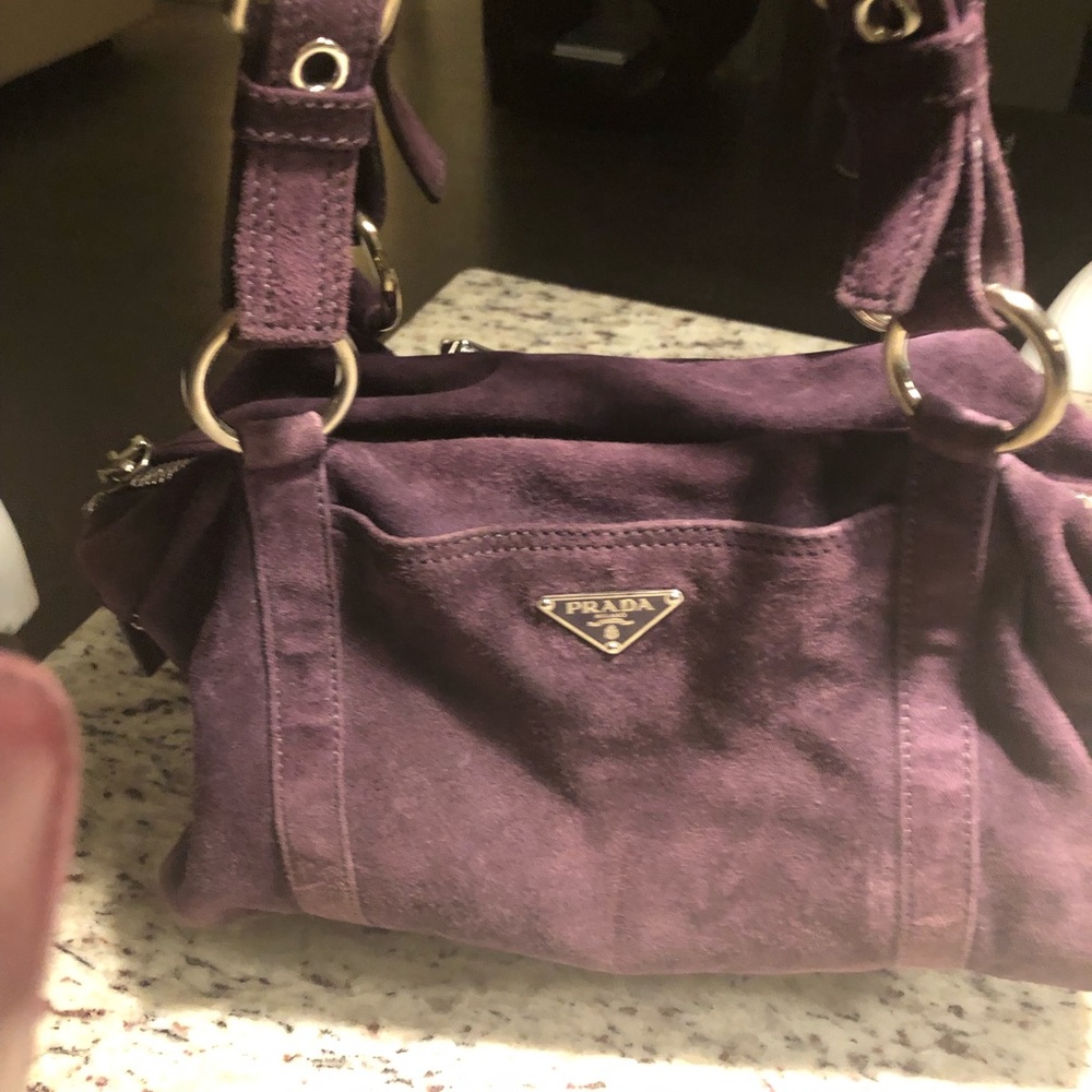 Prada bag - Picture 2 of 8
